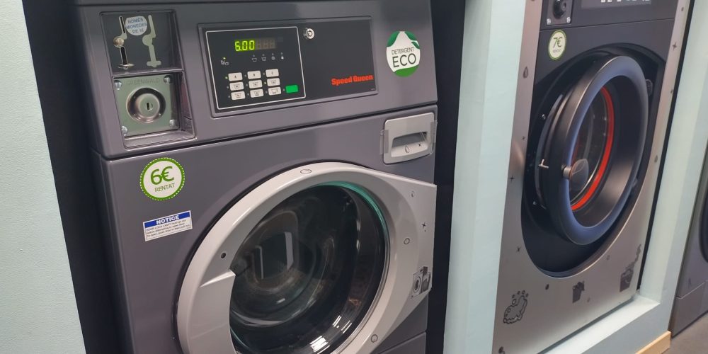 Detergent ecològic a les bugaderies autoservei
