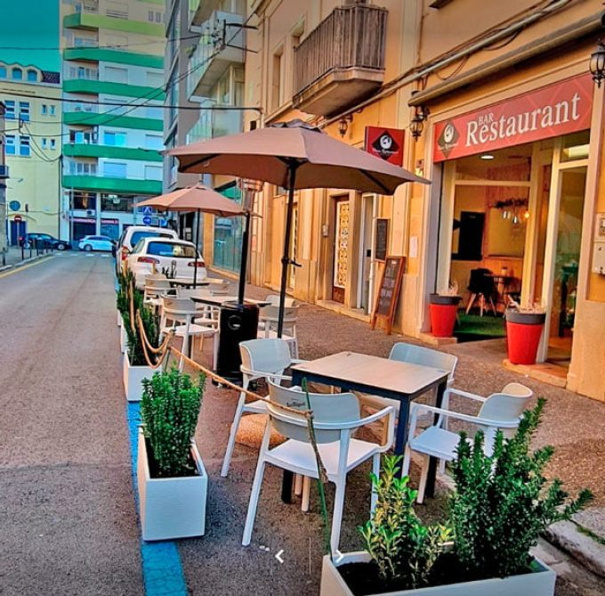 Girona Eixample Tapes Bar Restaurant Fénix